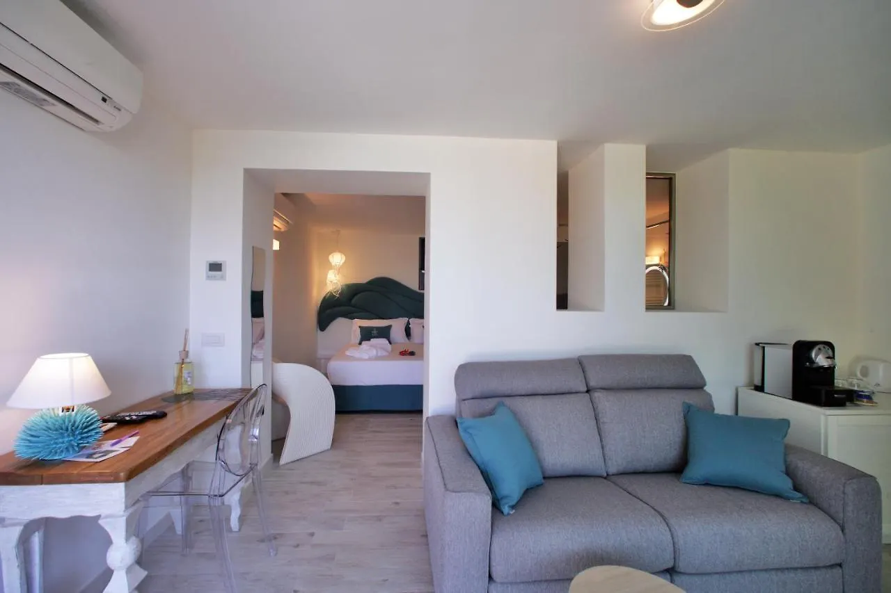 Geco di Giada Art Suites - Adult Only Porto Rotondo Affittacamere